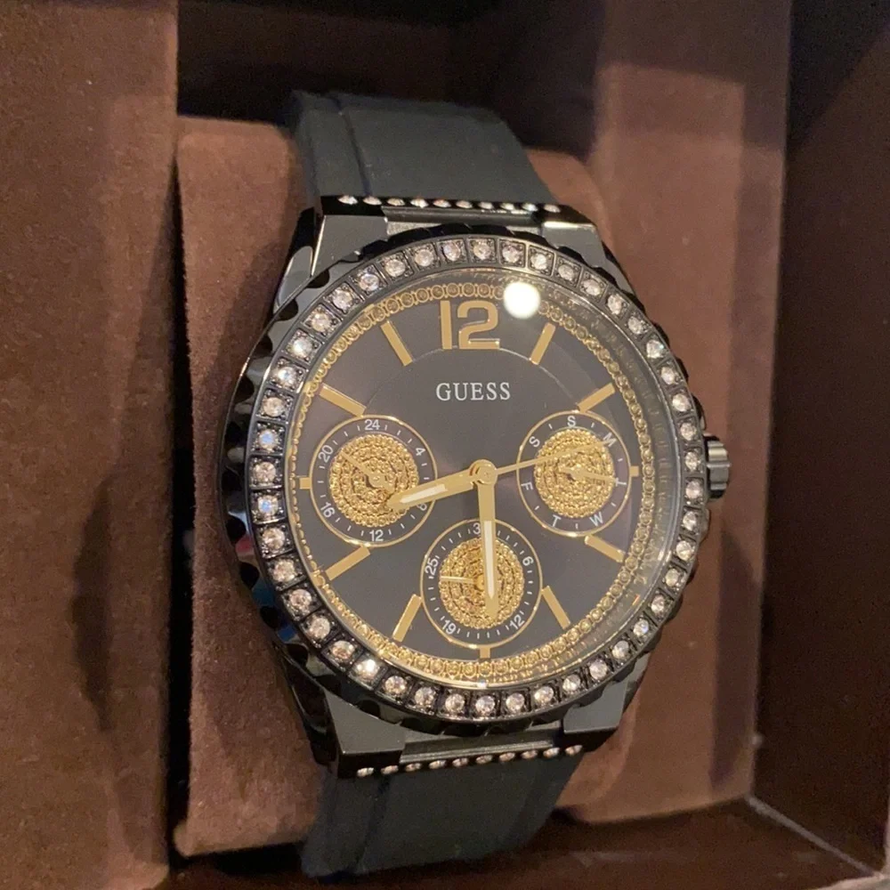 New GUESS Crystal-Accented Bezel Women's Watch